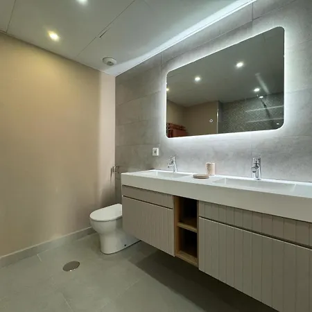Le Petit Palais Apartment *