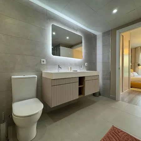 Le Petit Palais Apartment *